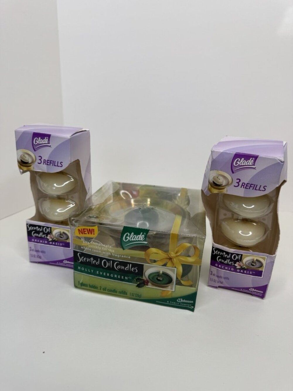 New Lot Glade Holly Evergreen Oil Scented Candle Holder 2 Refills Discontinued